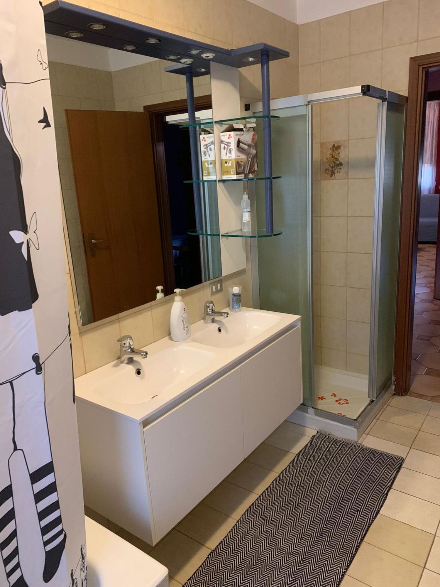 Appartamento Brevi Periodi "Pedrini'S Welcome Home" Bergamo Luaran gambar